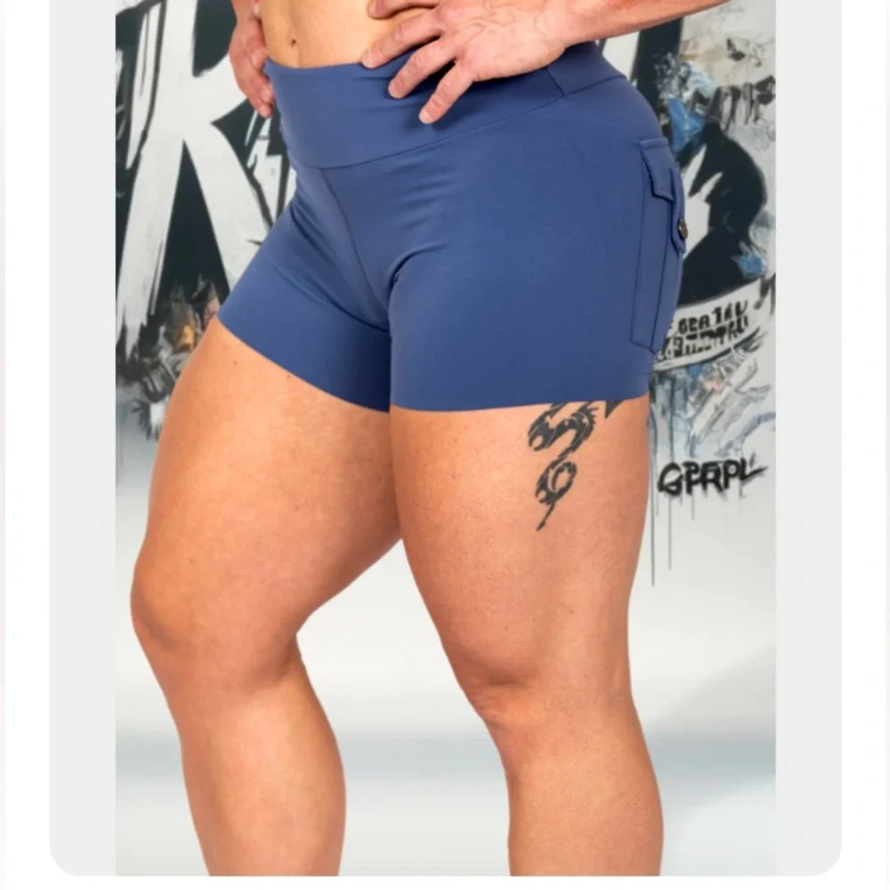 GRRRL BLUE SHORTS - Picture 2 of 9